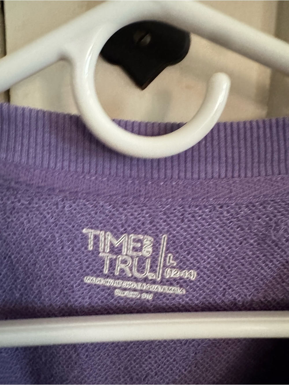 Women’s Relaxed Crewneck Sweater in Lavender - Picture 3 of 3